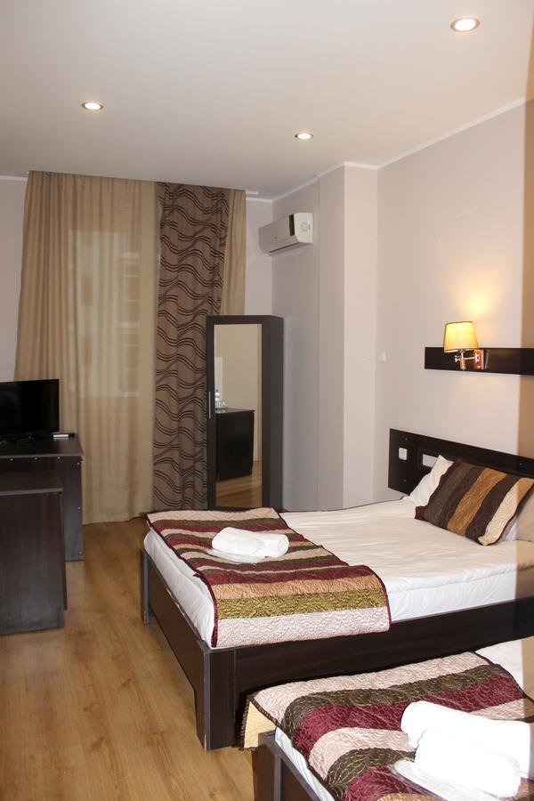 Iar Hotel Batumi Exterior foto